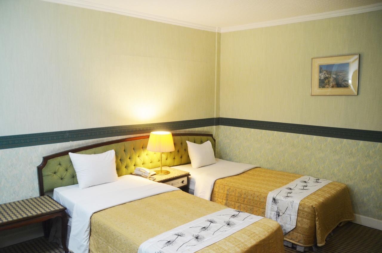 Guang Haw Hotel Tainan Eksteriør billede
